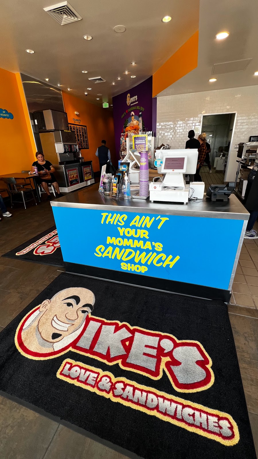 Ikes Love & Sandwiches | restaurant | 4371 Glencoe Ave Unit B-9A, Marina Del Rey, CA 90292, USA | 2133152080 OR +1 213-315-2080