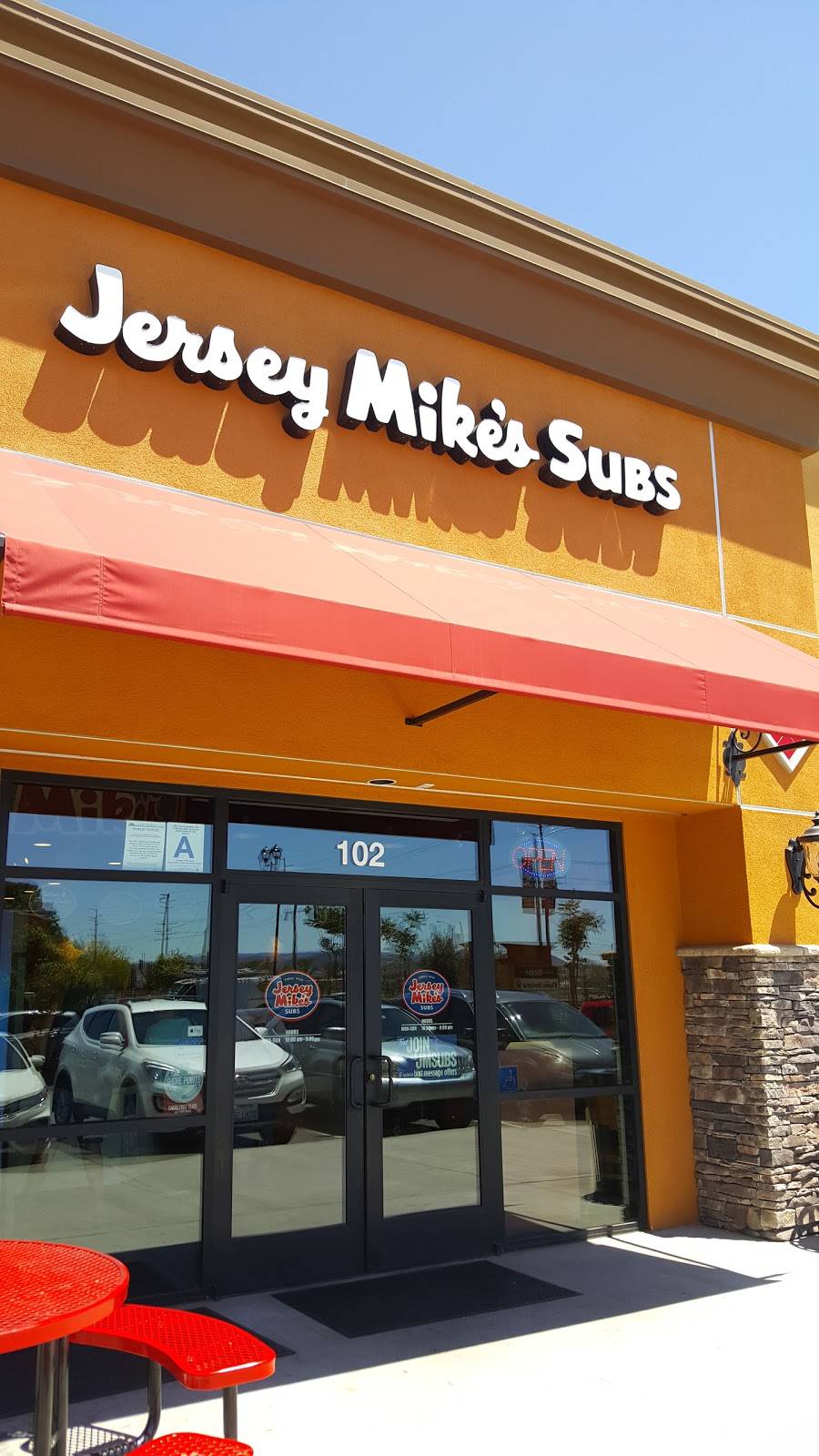 Jersey Mikes Subs | meal takeaway | 27774 Newport Rd, Menifee, CA 92584, USA | 9516793200 OR +1 951-679-3200