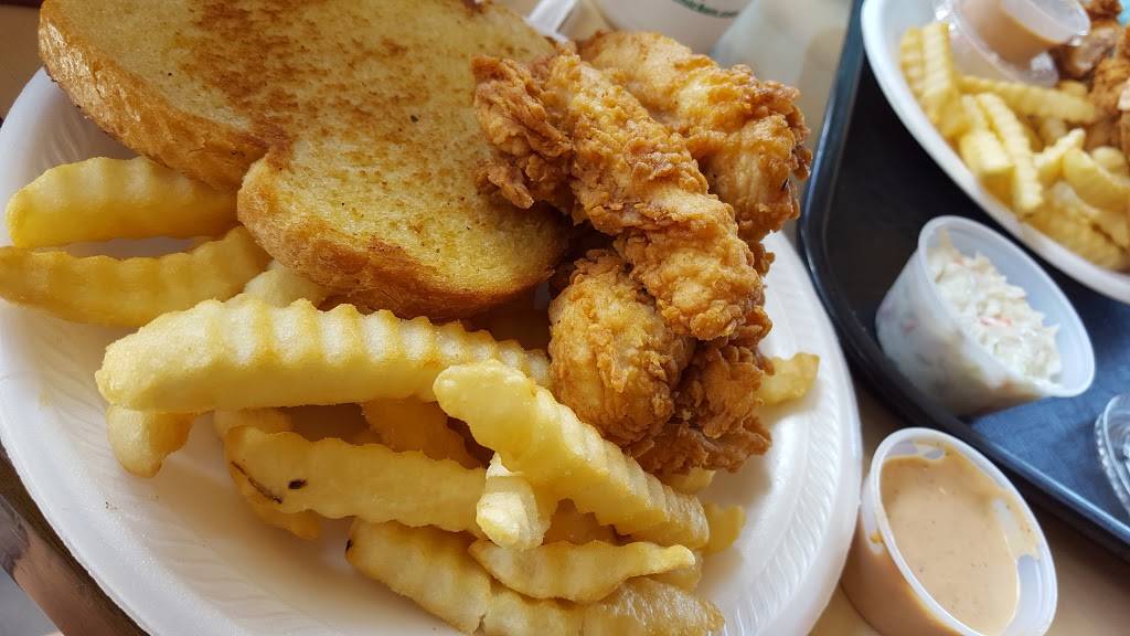 Guthries Chicken Fingers | restaurant | 3465 Steelyard Dr, Cleveland, OH 44109, USA | 2163513870 OR +1 216-351-3870