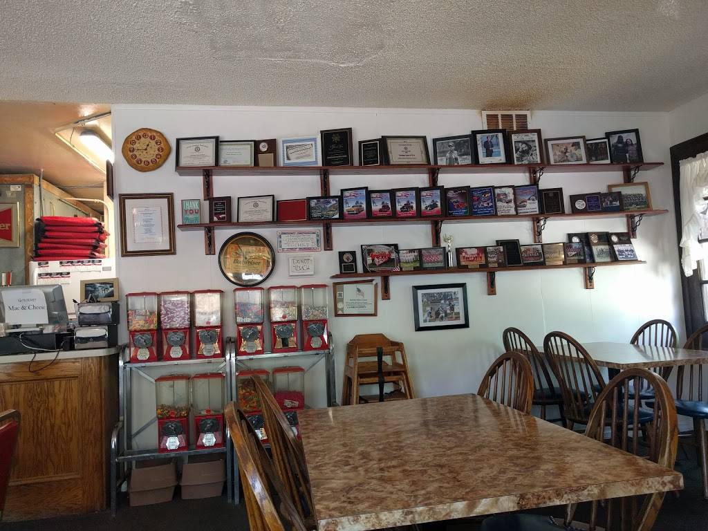 Caveman Caveys Pizza | restaurant | 3620 Mt Pinos Way #107, Frazier Park, CA 93225, USA | 6612451474 OR +1 661-245-1474