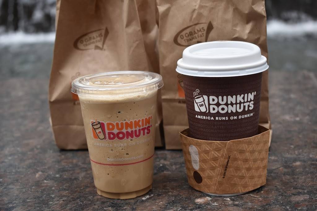 Dunkin Donuts | cafe | 240 W 40th St Between 7th & 8th Avenues, New York, NY 10018, USA | 2123959280 OR +1 212-395-9280
