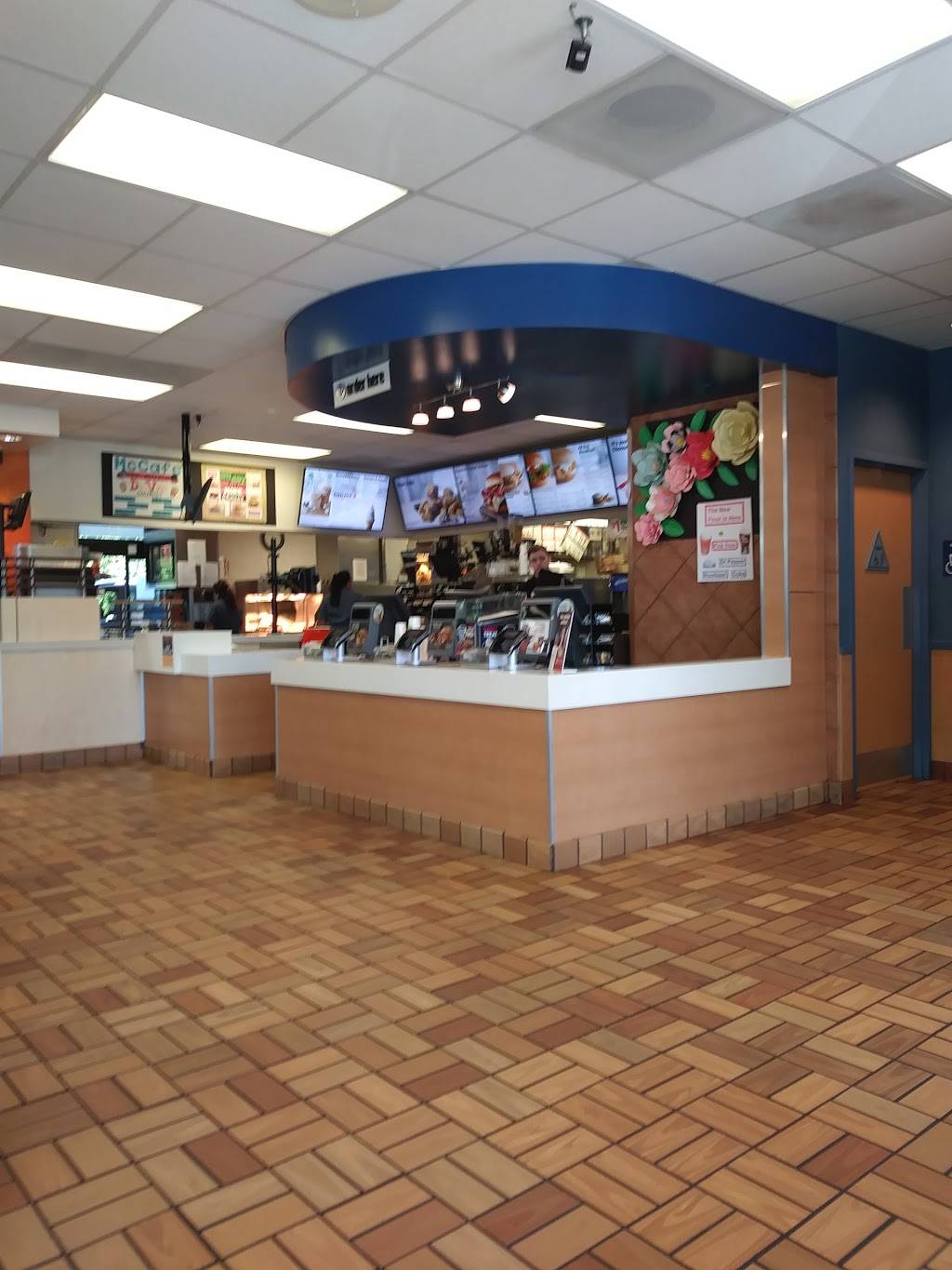 McDonalds | cafe | 3005 Portland Rd, Newberg, OR 97132, USA | 5035386611 OR +1 503-538-6611