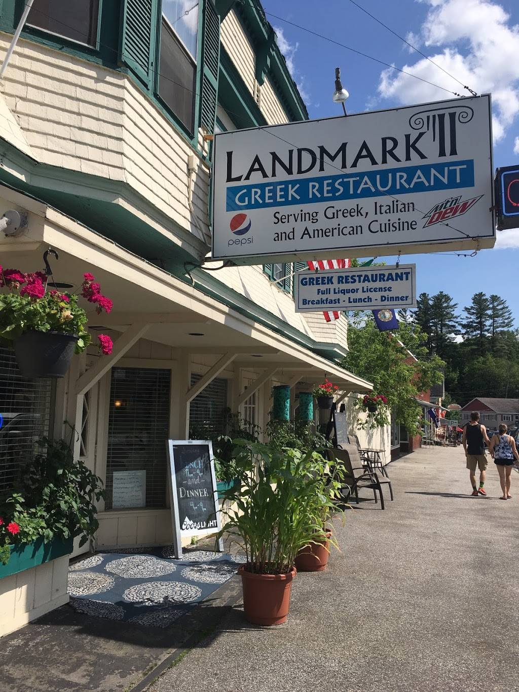 The Landmark II | restaurant | 120 Main St, North Woodstock, NH 03262, USA | 6037459700 OR +1 603-745-9700