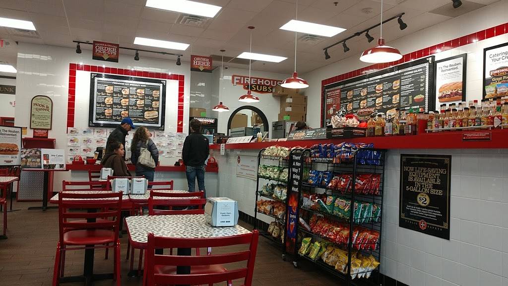 Firehouse Subs | meal delivery | Westdale Mall, 2460 Edgewood Rd SW #200, Cedar Rapids, IA 52404, USA | 3192002514 OR +1 319-200-2514