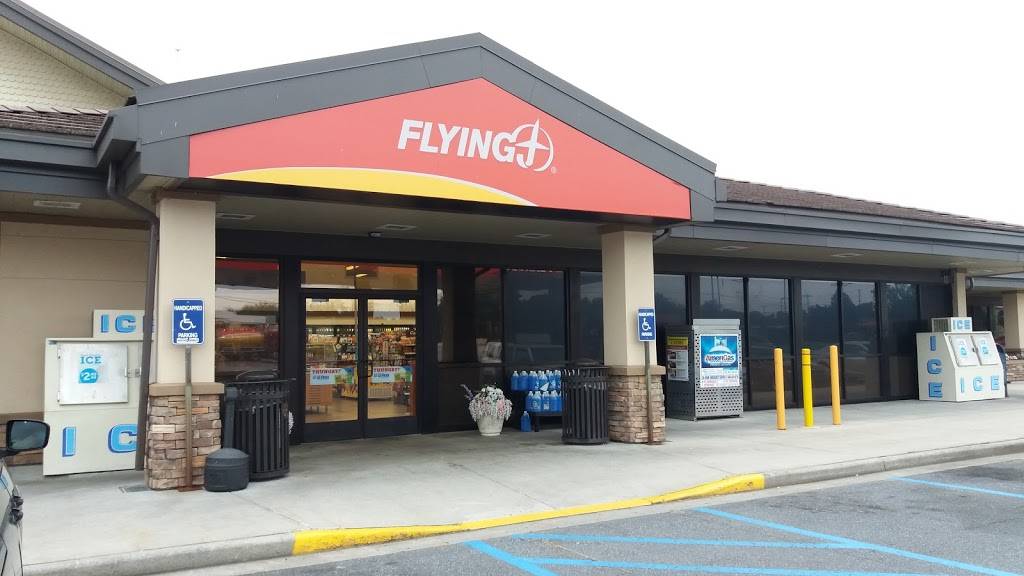 Flying J Travel Center | restaurant | 1501 Harrisburg Pike, Carlisle, PA 17015, USA | 7172436659 OR +1 717-243-6659