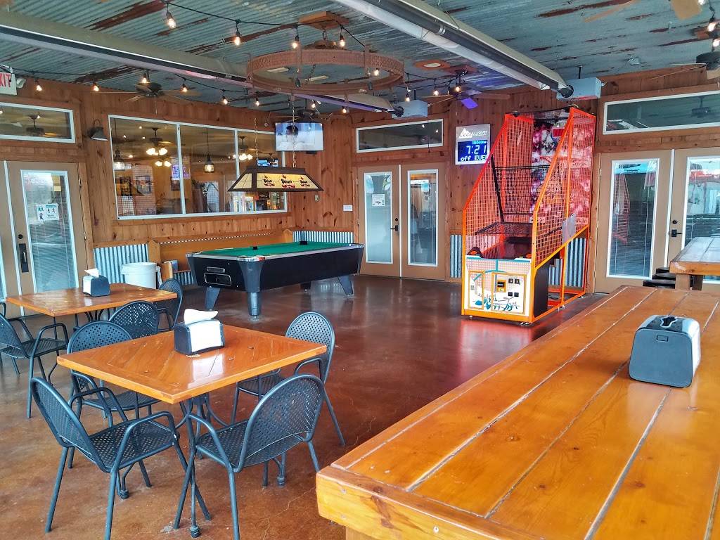 Old School Pizza Company | restaurant | 215 NE 27th Ave, Mineral Wells, TX 76067, USA | 9403251515 OR +1 940-325-1515