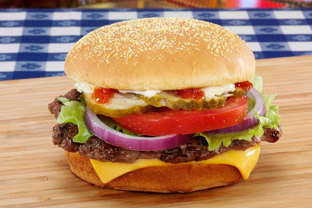 Portillos Hot Dogs | meal takeaway | 1800 County Road B2 W, Roseville, MN 55113, USA | 6518888850 OR +1 651-888-8850