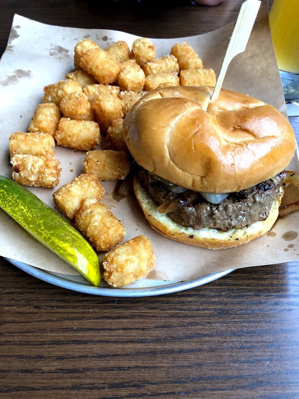 World of Beer | restaurant | 2819 Washington Rd, Augusta, GA 30909, USA | 7069220146 OR +1 706-922-0146