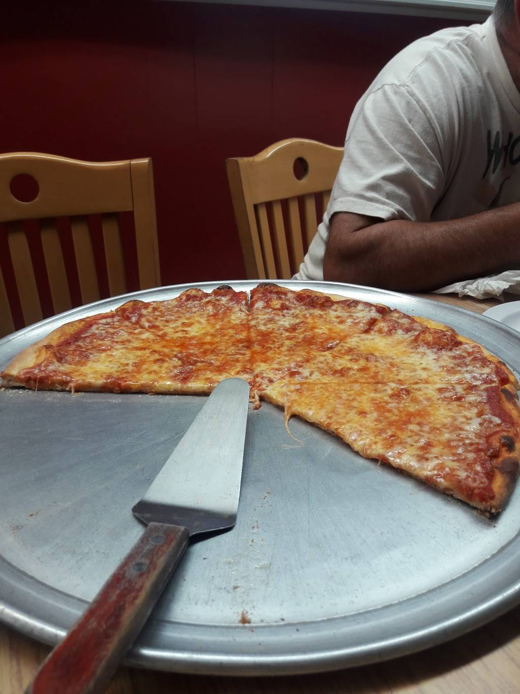 Rays New York Pizza | restaurant | 545 Mill Creek Rd, Manahawkin, NJ 08050, USA | 6095975050 OR +1 609-597-5050