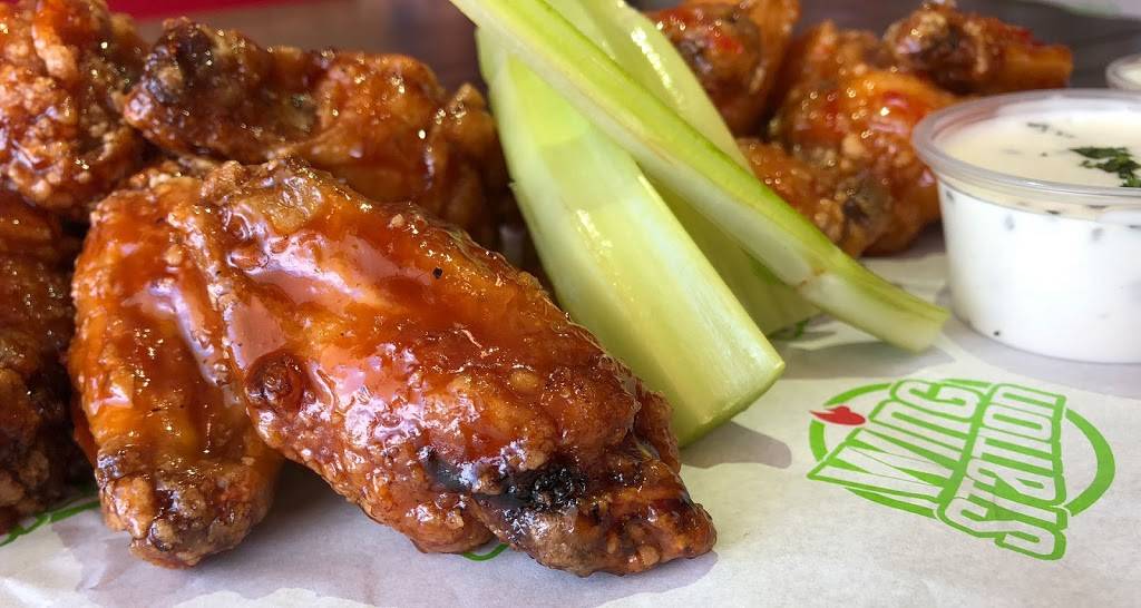 Wing Station | restaurant | 4340 Sienna Pkwy #104, Missouri City, TX 77459, USA | 3468167213 OR +1 346-816-7213
