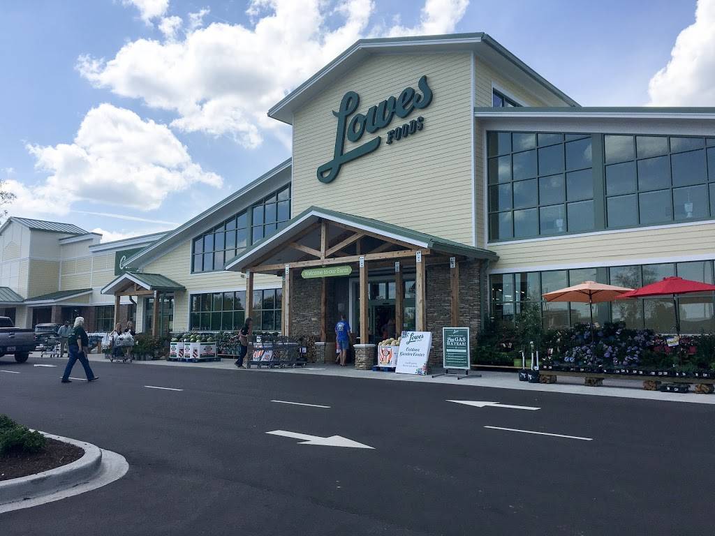 Lowes Foods of Lexington on Augusta Highway | bakery | 2440 Augusta Hwy, Lexington, SC 29072, USA | 8037856510 OR +1 803-785-6510