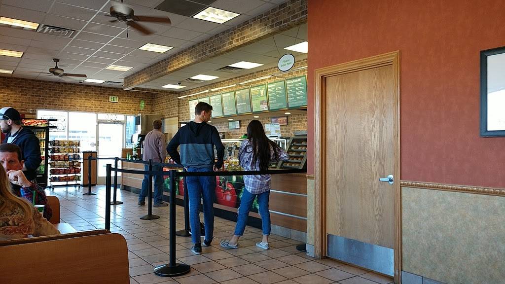 Subway | meal takeaway | 680 S Main St, Heber City, UT 84032, USA | 4356545511 OR +1 435-654-5511