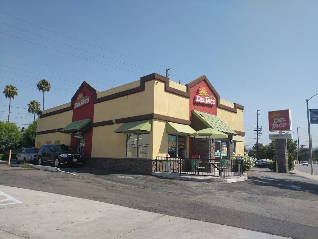 Del Taco | meal takeaway | 9719 Carmenita Rd, Whittier, CA 90605, USA | 5626985574 OR +1 562-698-5574
