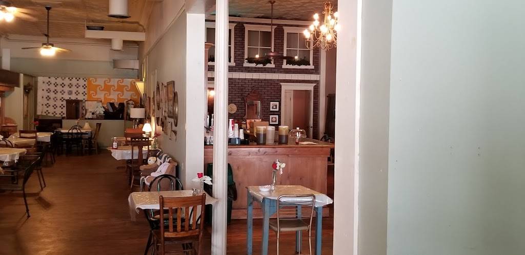 Ben Franklin Bistro | cafe | 106 S Main St, Clinton, MO 64735, USA | 6608902021 OR +1 660-890-2021