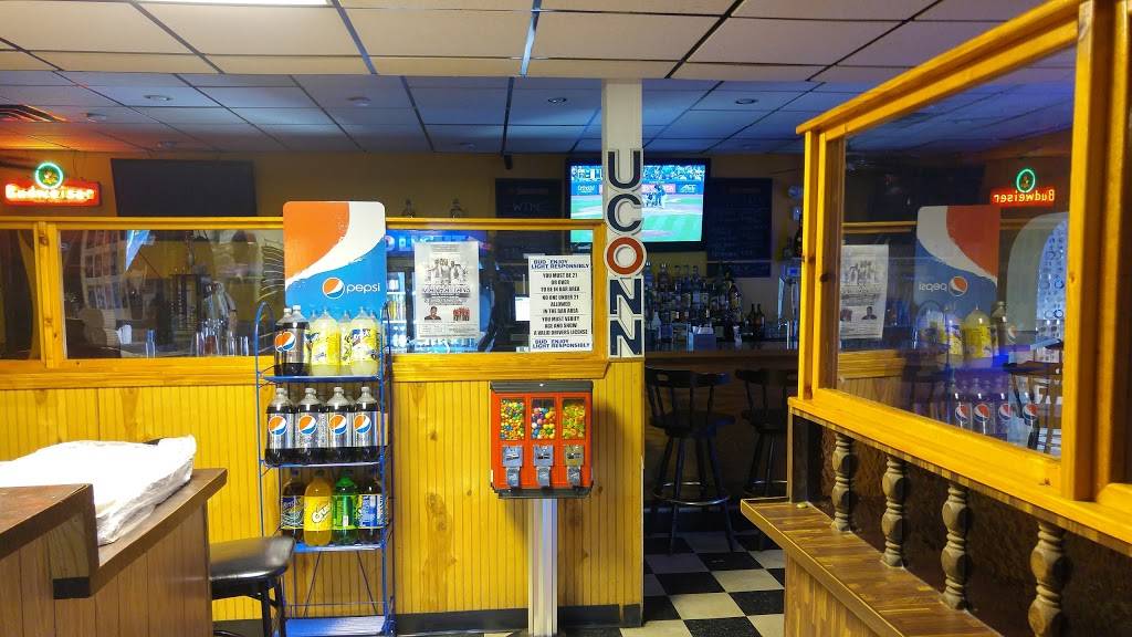 Bloomfield Village Pizza | meal delivery | 34 Tunxis Ave, Bloomfield, CT 06002, USA | 8602423339 OR +1 860-242-3339