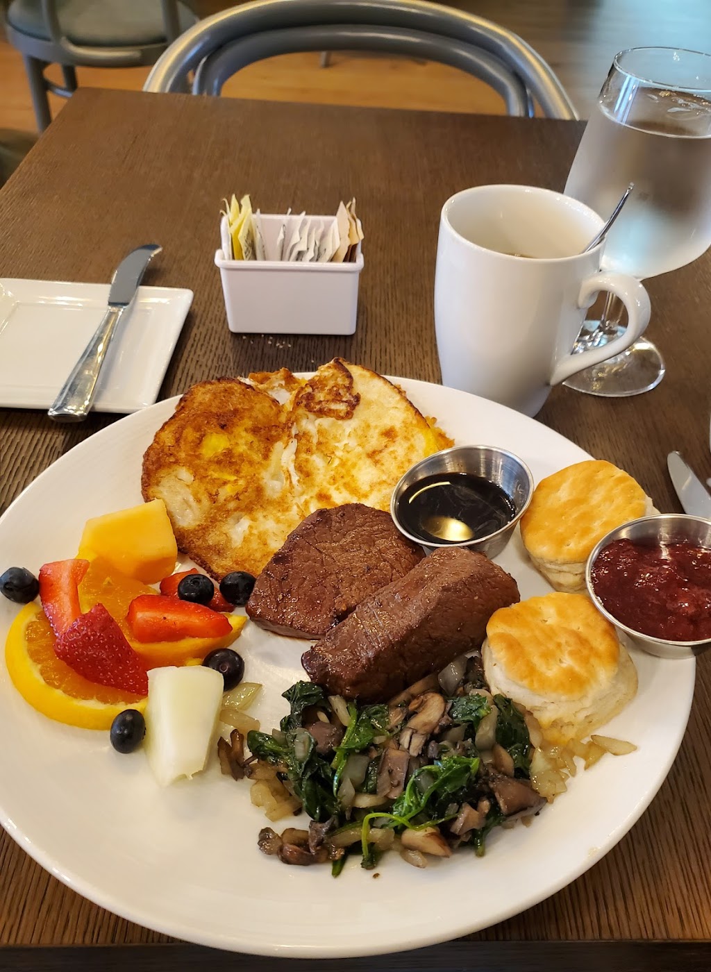 Kinsmith | restaurant | 108 Coosa St, Montgomery, AL 36104, USA | 0000000000 OR +1 0000000000