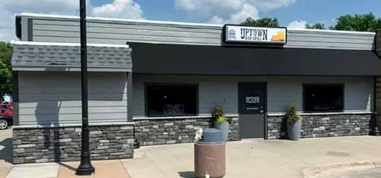 Uptown Bar & Grill | restaurant | 201 SE Main St, Grimes, IA 50111, USA | 5159861290 OR +1 515-986-1290