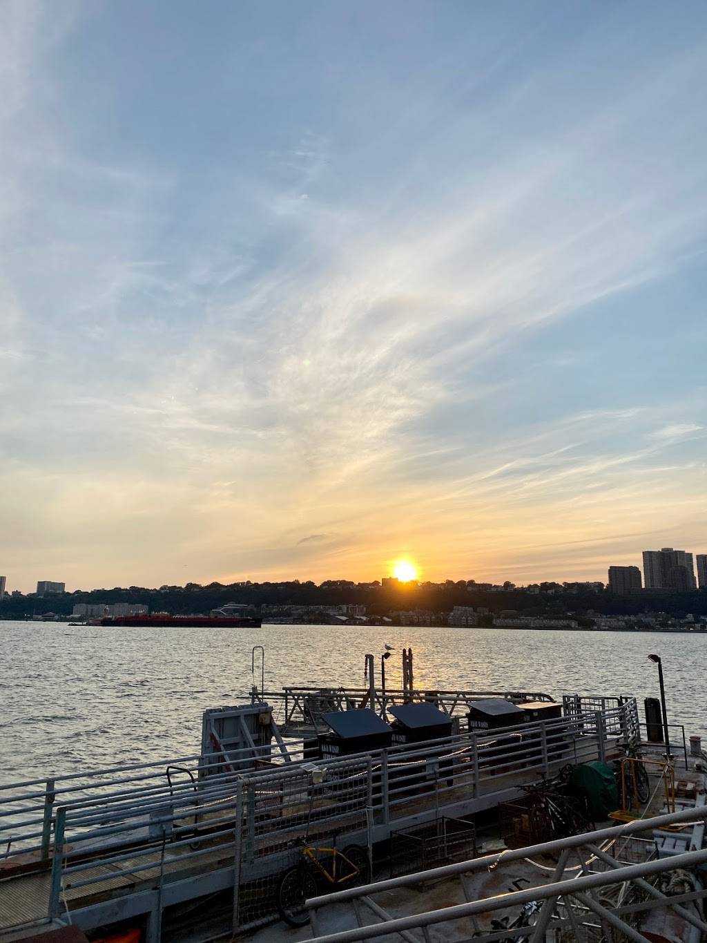 The Baylander | Hudson River Greenway, New York, NY 10027, USA