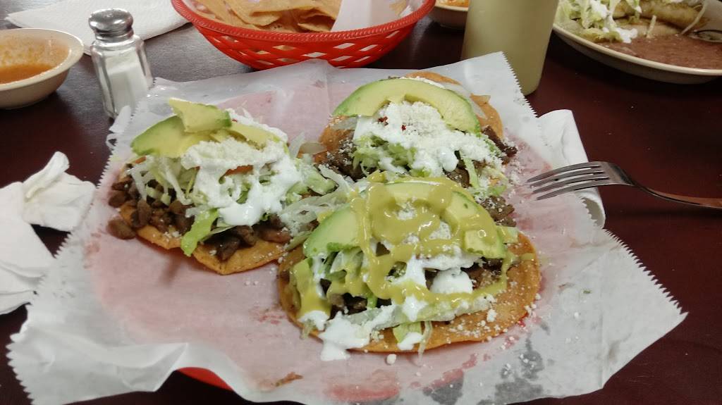 Mexico Restaurant | restaurant | 301 W Ferguson Rd, Mt Pleasant, TX 75455, USA | 9035779421 OR +1 903-577-9421