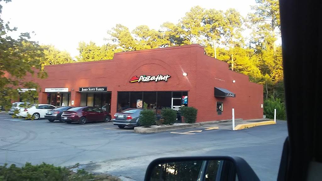 Pizza Hut | meal takeaway | 1505 S Glenburnie Rd, New Bern, NC 28560, USA | 2526383100 OR +1 252-638-3100