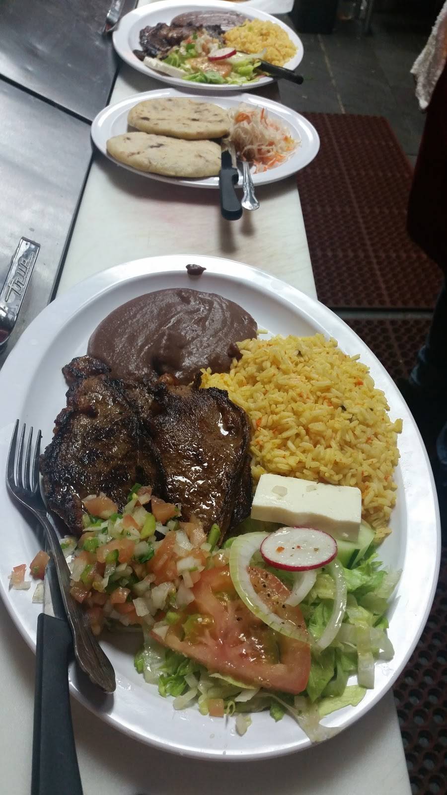 El Nopal - Restaurant | 263-B Post Ave, Westbury, NY 11590, USA