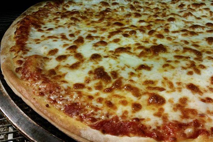 Villagio Pizzeria | night club | 6922 N 102nd Cir, Omaha, NE 68122, USA | 4025024400 OR +1 402-502-4400
