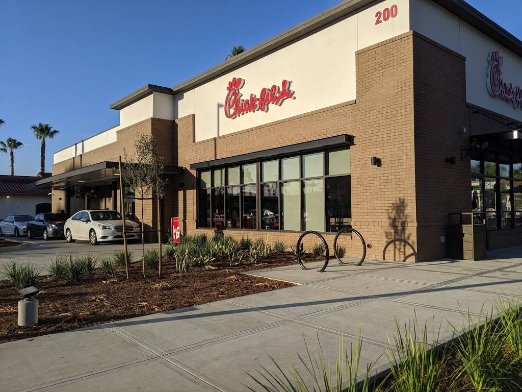 Chick-fil-A | restaurant | 200 S Vincent Ave, West Covina, CA 91790, USA | 6262102693 OR +1 626-210-2693