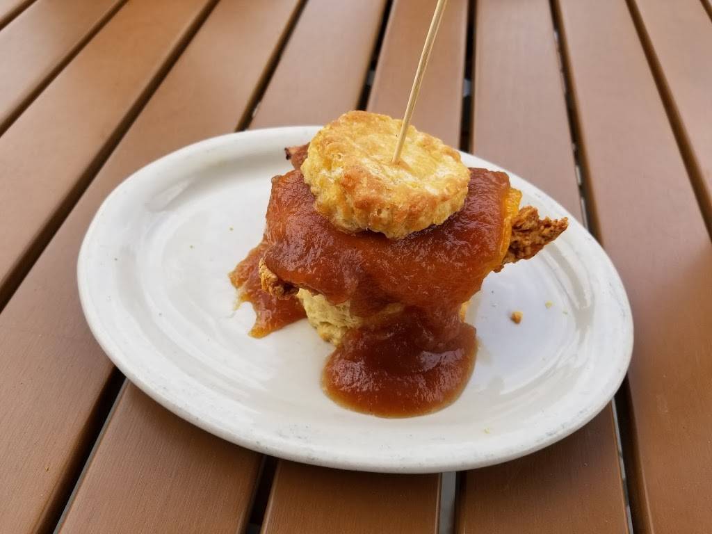 Maple Street Biscuit Company - Parsons Alley | restaurant | 3550 W Lawrenceville St Unit 210, Duluth, GA 30096, USA | 6784045625 OR +1 678-404-5625