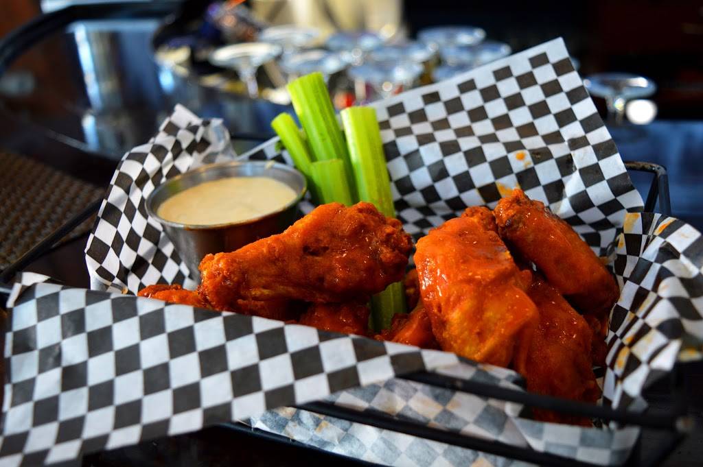 Macs on Hertel | restaurant | 1435 Hertel Ave, Buffalo, NY 14216, USA | 7168336227 OR +1 716-833-6227