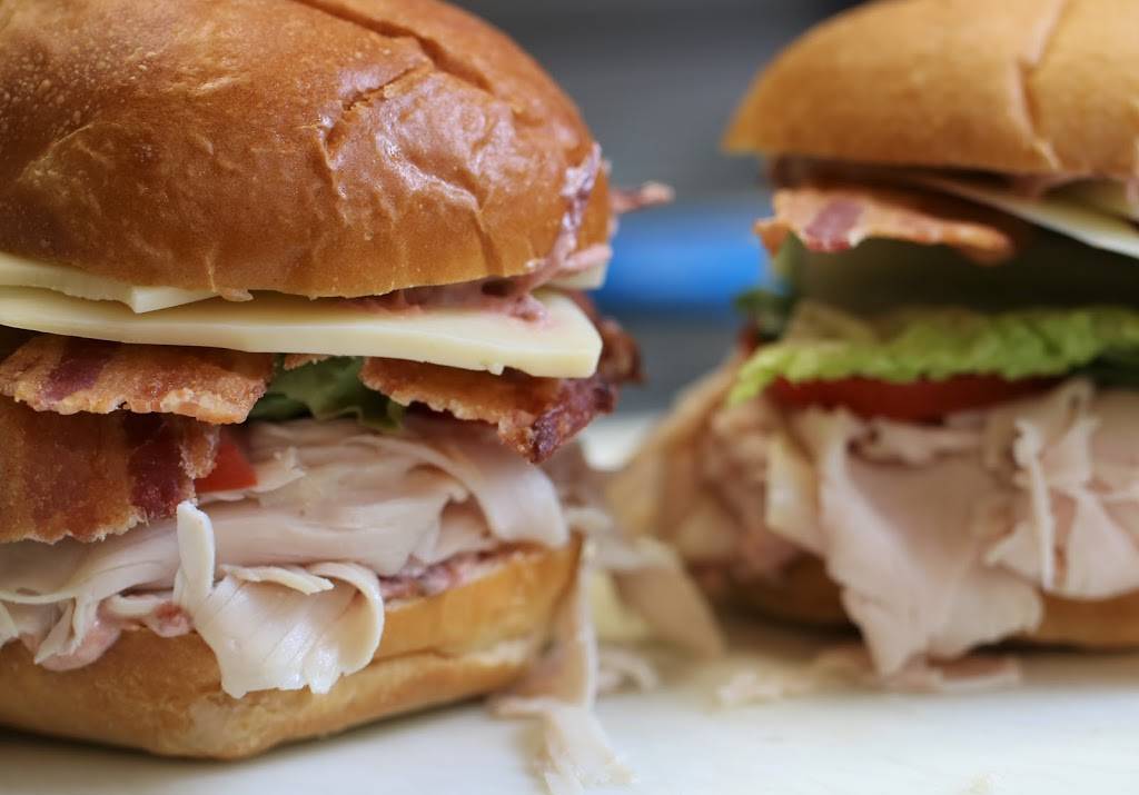 MHAB Fresh | restaurant | 14 Dormitory Dr, Plattsburgh, NY 12903, USA | 5183245111 OR +1 518-324-5111