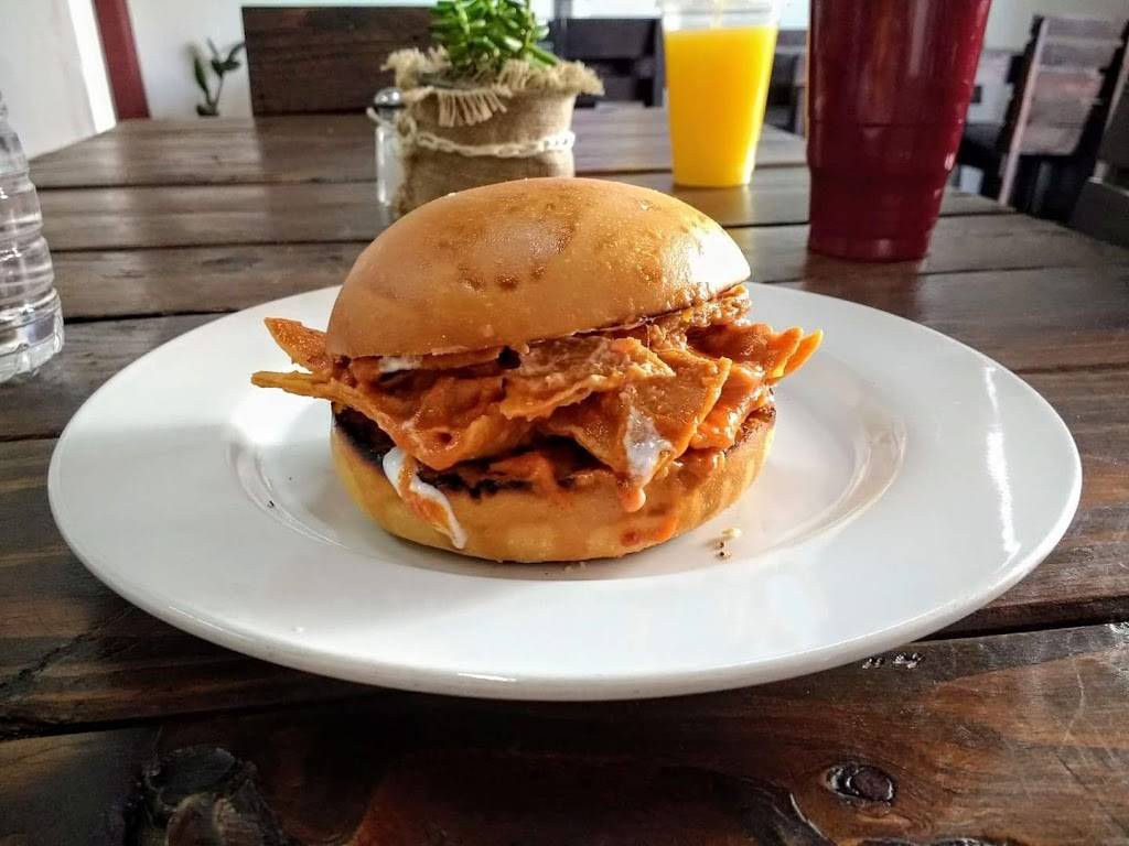 Altanea Breakfast & Burgers | restaurant | Calle Primera 140, El Sauzal, 22760 El Sauzal, B.C., Mexico | 016461758180 OR +52 646 175 8180