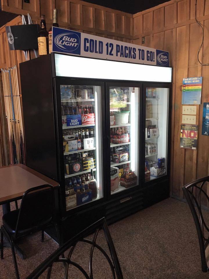 Twin Pines Tavern | restaurant | 106 McGregor Rd, Kittanning, PA 16201, USA | 7245432714 OR +1 724-543-2714