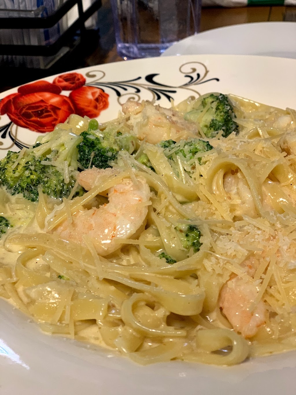 Valley Italian Pizza And Pasta Restaurant 2304 S 1st St unit b