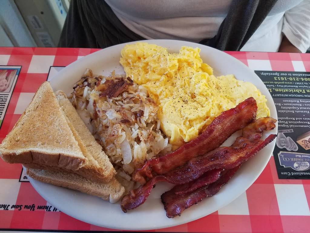 Courthouse Restaurant | cafe | 6714 Main St, Gloucester, VA 23061, USA | 8042101506 OR +1 804-210-1506