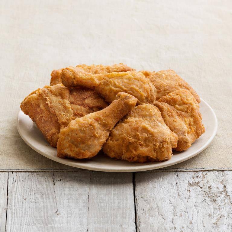 KFC | restaurant | 640 Long Run Rd, McKeesport, PA 15132, USA | 4127517859 OR +1 412-751-7859