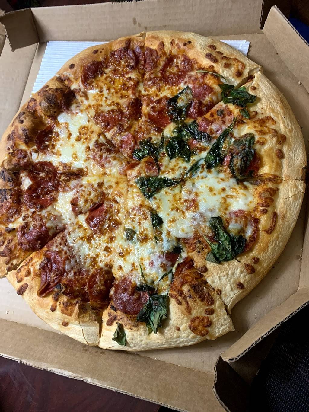 Pizza Hut | meal takeaway | 3355 S Wadsworth Blvd g107, Lakewood, CO 80227, USA | 3039893333 OR +1 303-989-3333