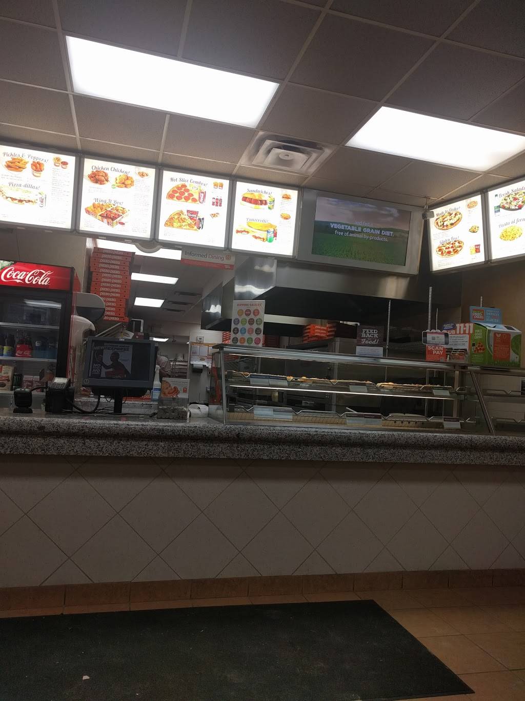 Pizza Pizza | meal delivery | 19466 Yonge St Unit #1, Holland Landing, ON L9N 1L8, Canada | 9058301111 OR +1 905-830-1111