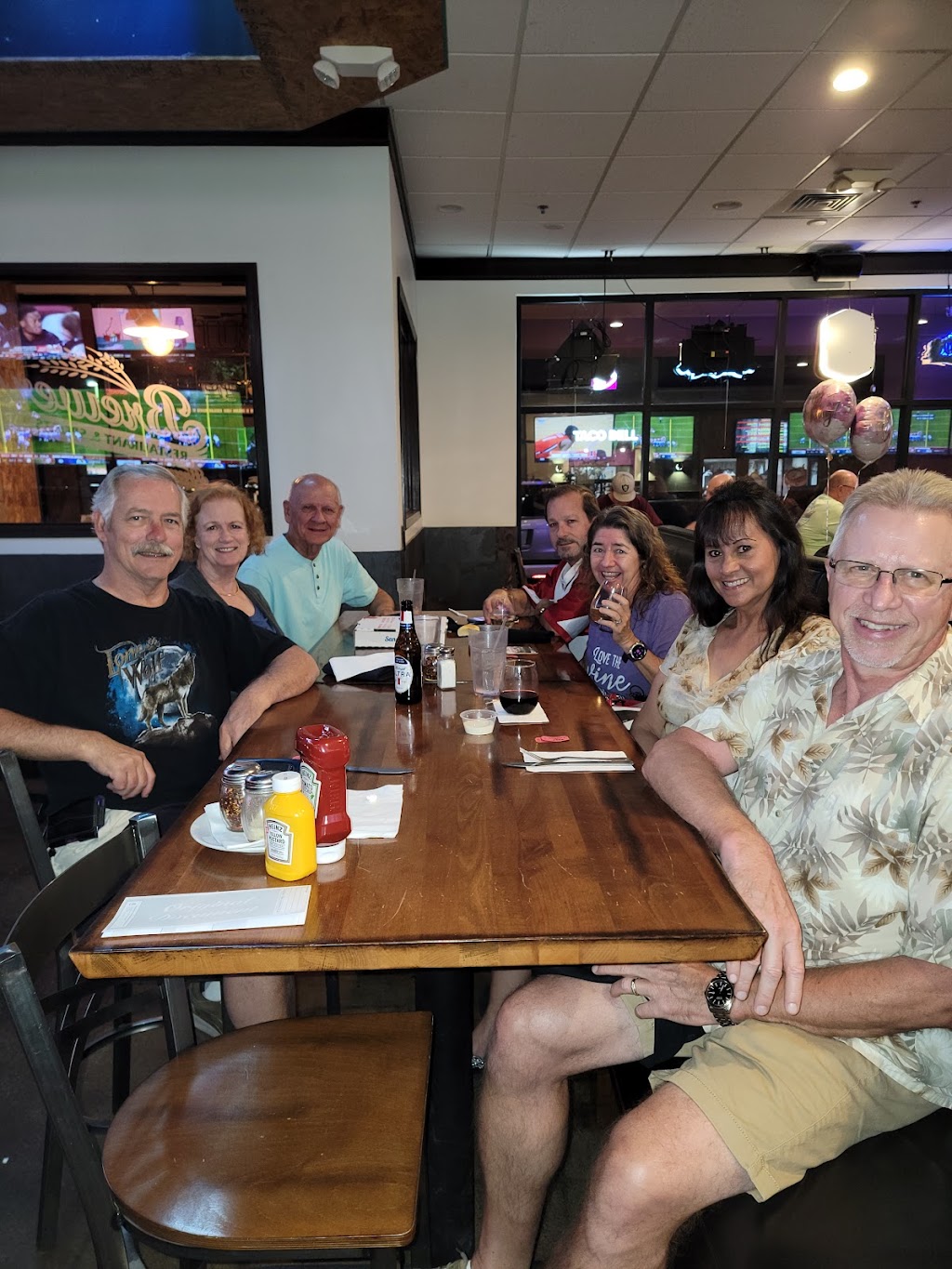 Brewers Restaurant & Sports Bar 2331 S Avenue B, Yuma, AZ 85364, USA