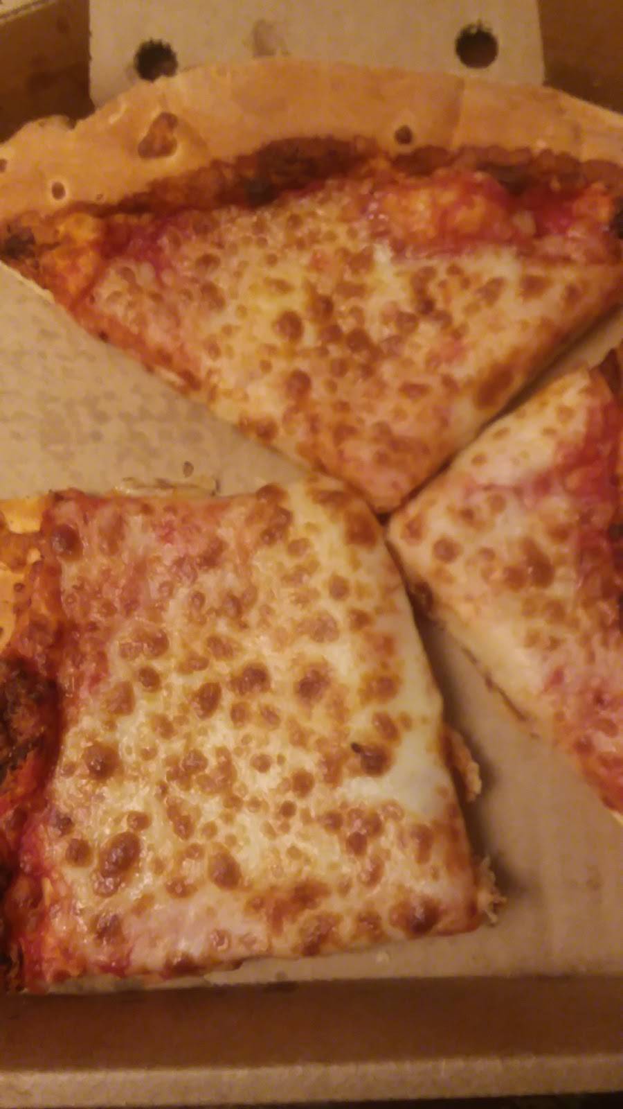 Joes Pizza | restaurant | 125 E W Stacey St, Chester, IL 62233, USA | 6188267017 OR +1 618-826-7017