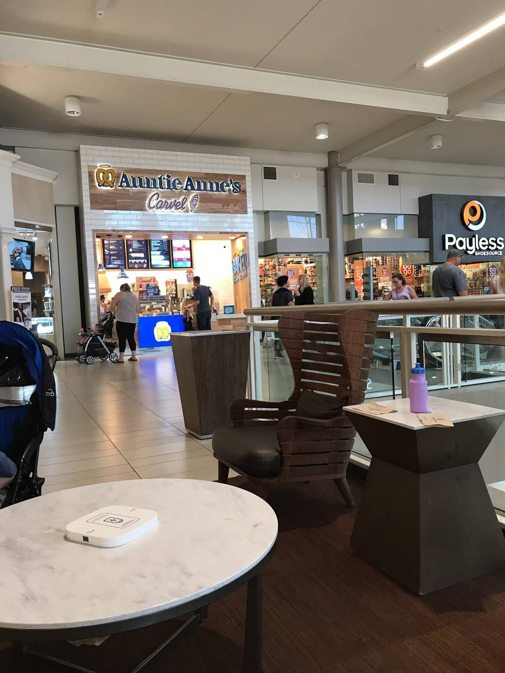 Auntie Annes | cafe | 7700 W Arrowhead Towne Center, Glendale, AZ 85308, USA | 6235228611 OR +1 623-522-8611