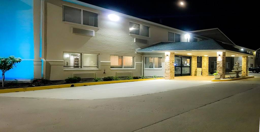 Quality Inn Suites Lincoln Near I 55 Restaurant 2811 - 