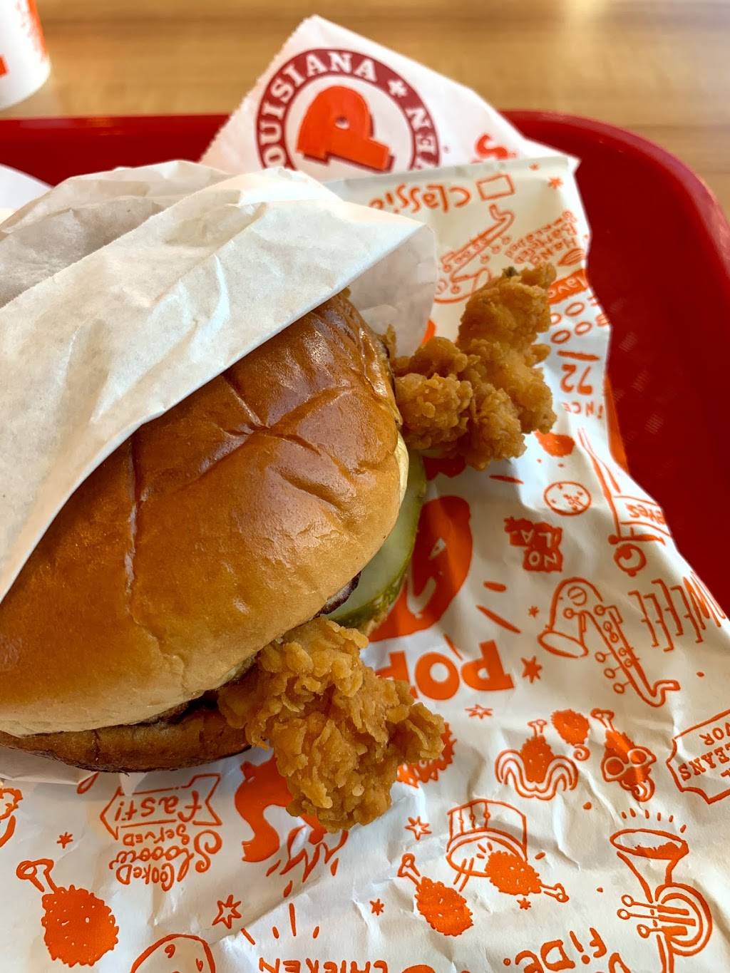 Popeyes Louisiana Kitchen | restaurant | 10508 DIberville Blvd, DIberville, MS 39540, USA | 2282808886 OR +1 228-280-8886