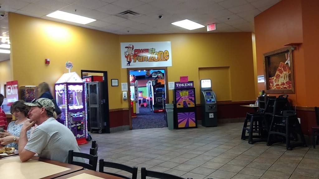 Cicis | restaurant | 1811 Parkway, Ste. #105, Sevierville, TN 37862, USA | 8657746696 OR +1 865-774-6696