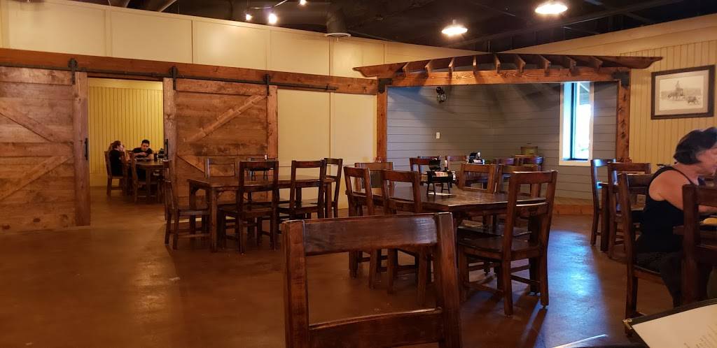 Community BBQ and Grill | restaurant | 112 E Rusk St, Rockwall, TX 75087, United States | 9722274755 OR +1 972-227-4755