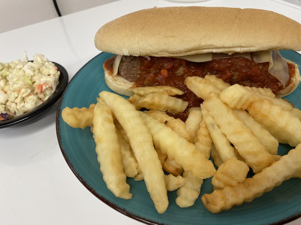 Cub Country Cafe | restaurant | 1128 W Main St, Olney, TX 76374, USA | 9405645557 OR +1 940-564-5557