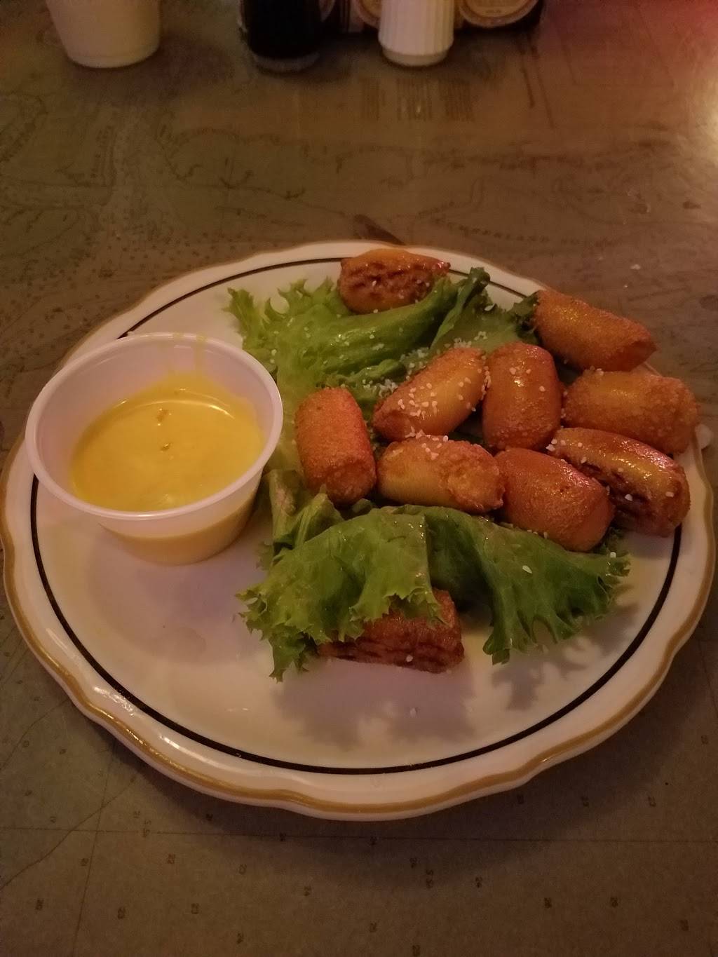 Beach Break Grill | restaurant | 24 Palmetto Bay Rd, Hilton Head Island, SC 29928, USA | 8437852466 OR +1 843-785-2466