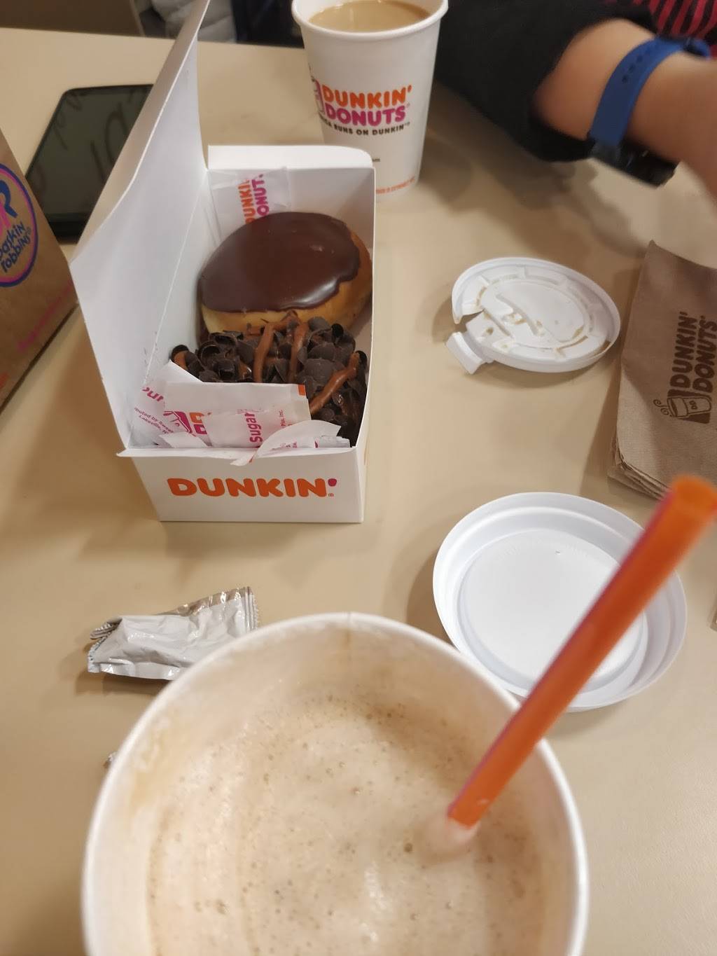 Dunkin | bakery | 1880 Epps Bridge Pkwy Suite 201, Athens, GA 30606, USA | 7065461635 OR +1 706-546-1635