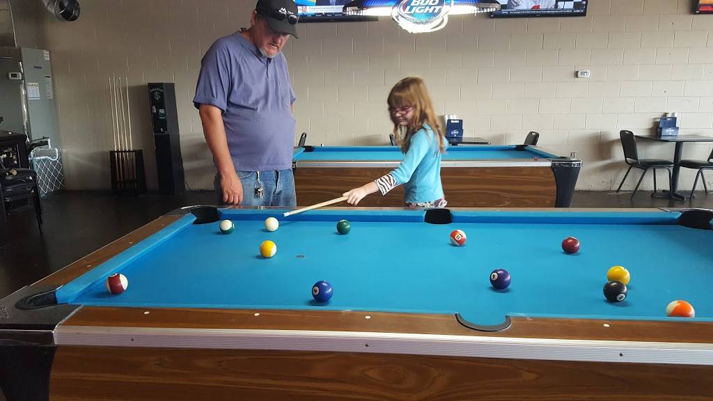 Red Zone Sports Grill | restaurant | 24736 US-31, Jemison, AL 35085, USA | 2056881330 OR +1 205-688-1330