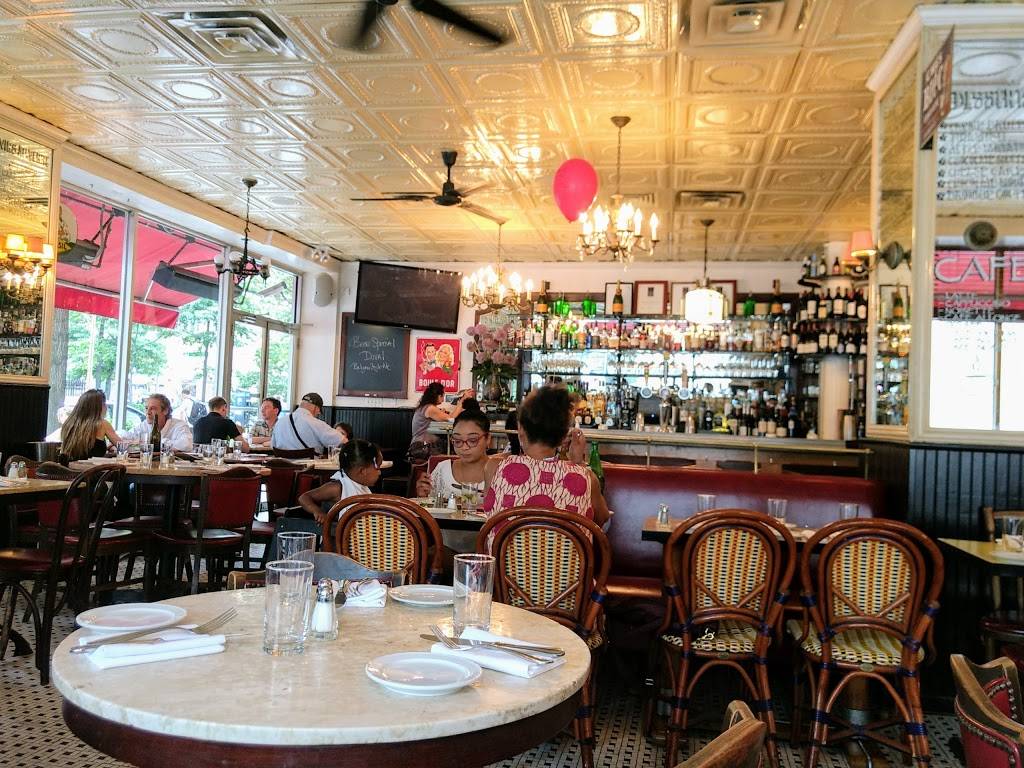 French Roast | restaurant | 2340 Broadway #85, New York, NY 10024, USA | 2127991533 OR +1 212-799-1533