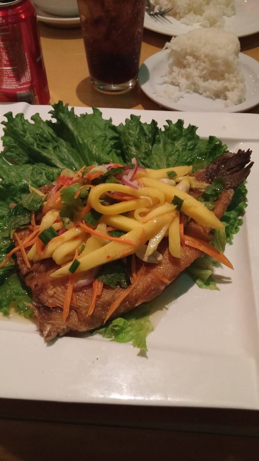 Bai Thong Thai | restaurant | 298 Gough St, San Francisco, CA 94102, USA | 4158639335 OR +1 415-863-9335